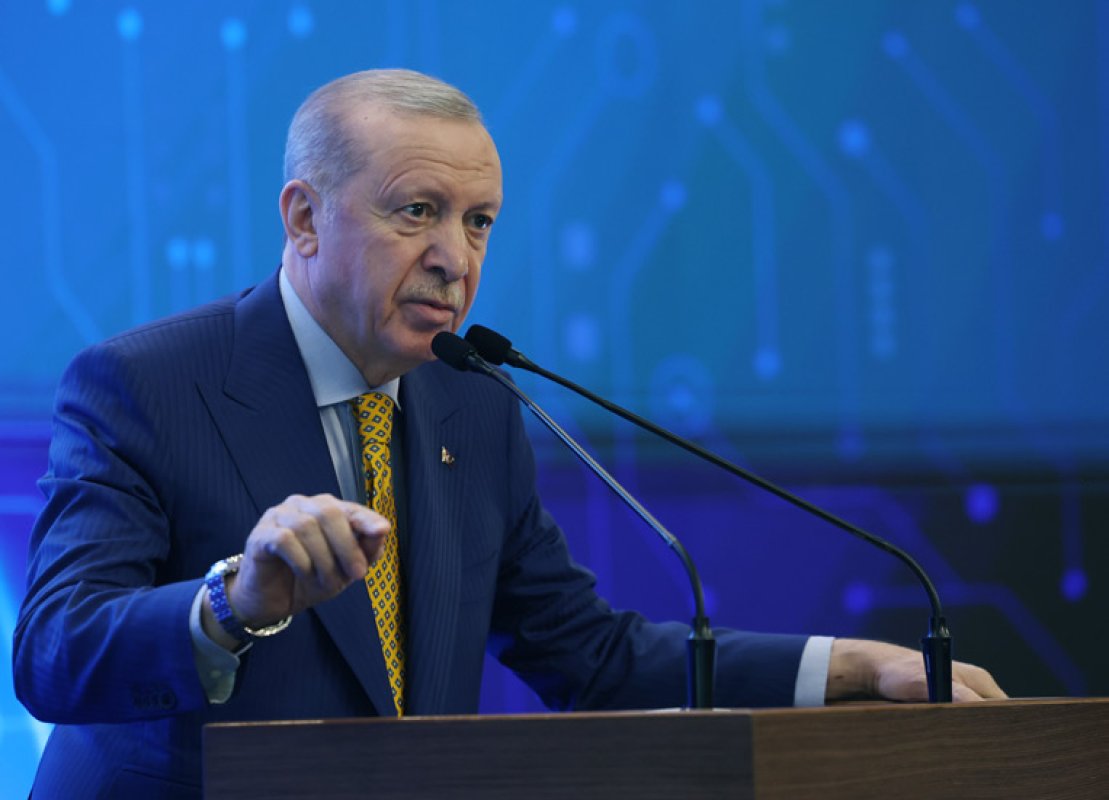 Erdoğan’dan Aile Vurgusu: “En Küçük Kırılma Uzun Yıllar Sürecek Sorunlara Yol Açabilir”