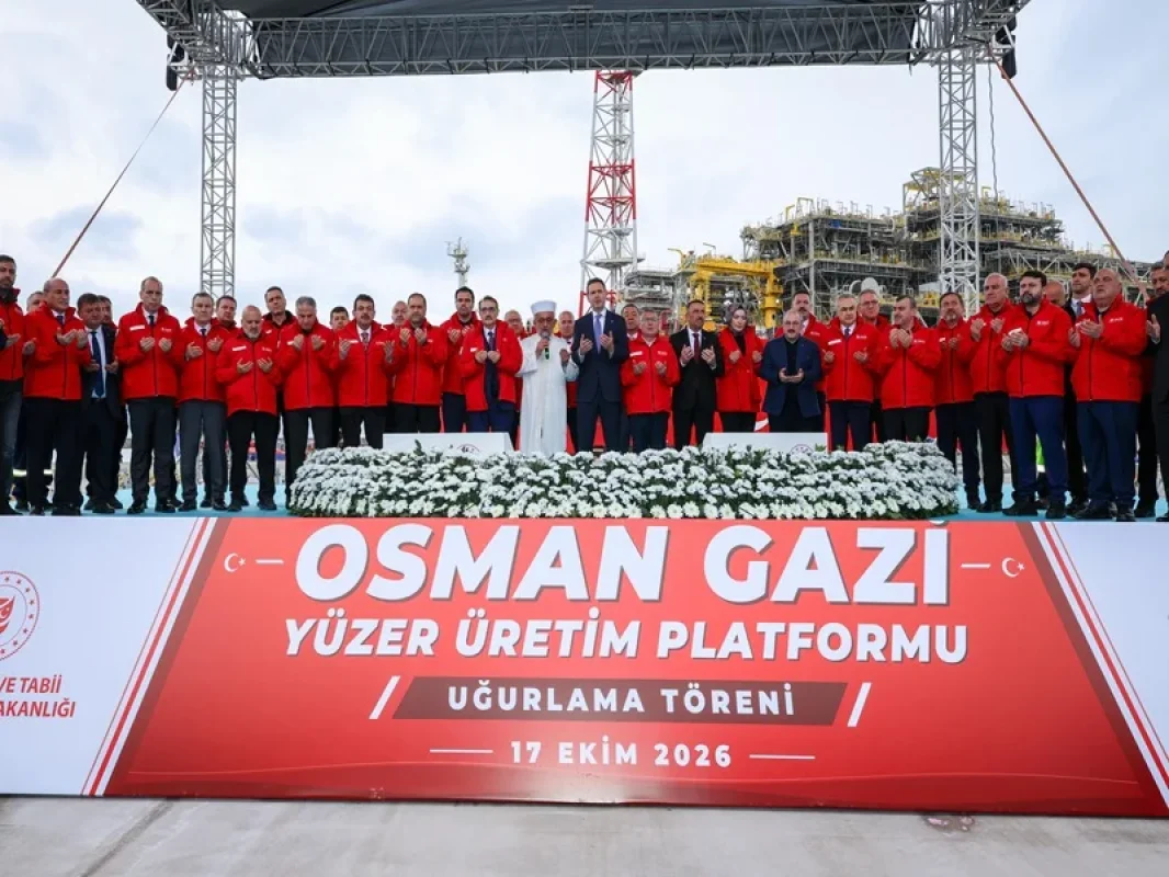Osman Gazi platformu Sakarya Gaz Sahası’na hareket etti